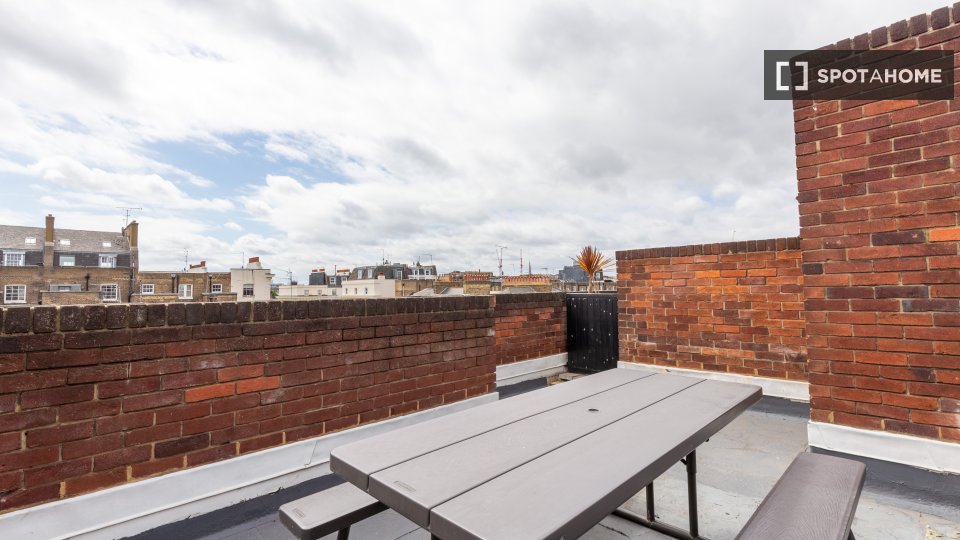 Immagine 4 di Appartamento in affitto  in flat a 