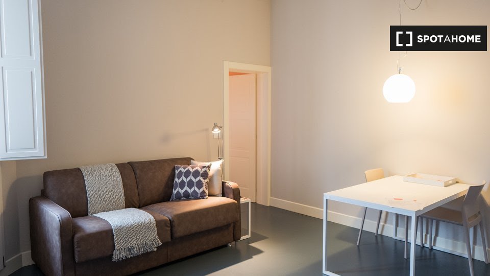 Immagine 2 di Appartamento in affitto  in Via Irnerio a Bologna