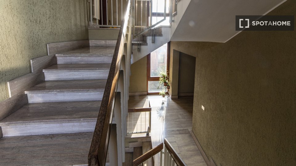 Immagine 18 di Ufficio in affitto  in Viale Angelo Masini a Bologna