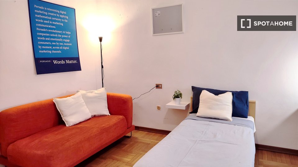 Immagine 11 di Appartamento in affitto  in Via Padova a Milano