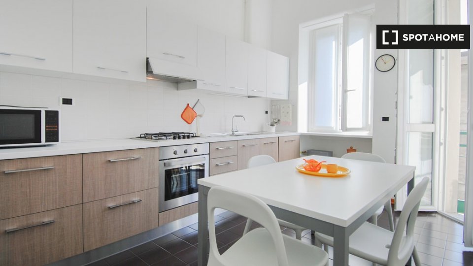 Immagine 3 di Appartamento in affitto  in Via Conca del Naviglio a Milano