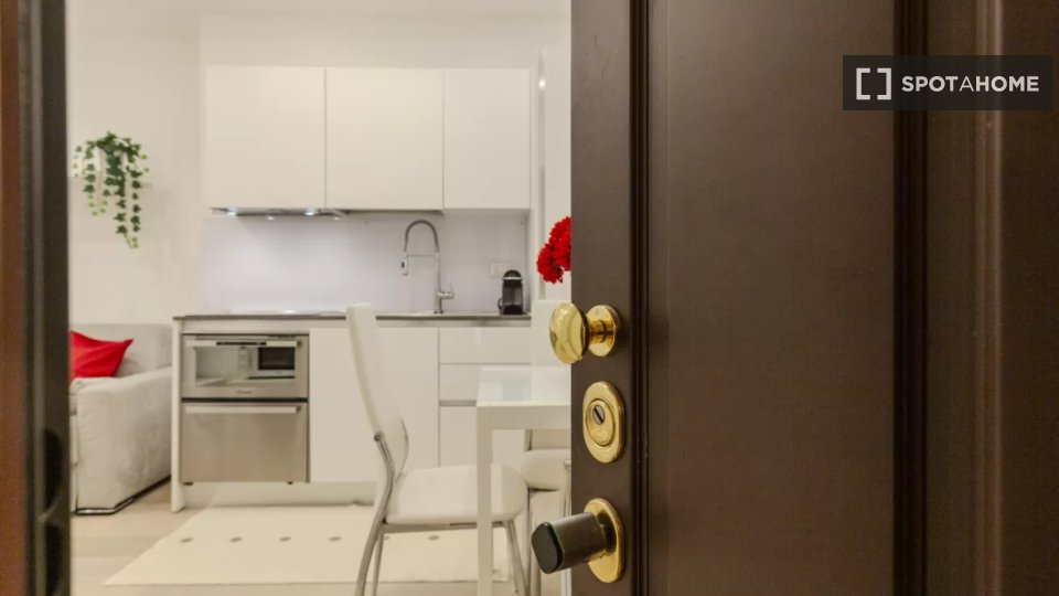 Immagine 13 di Appartamento in affitto  in V.le Bligny a Milano