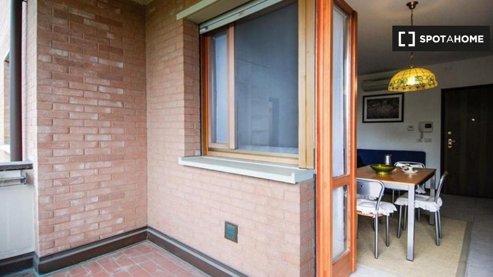 Immagine 10 di Appartamento in affitto  in Via Mario Fantin a Bologna