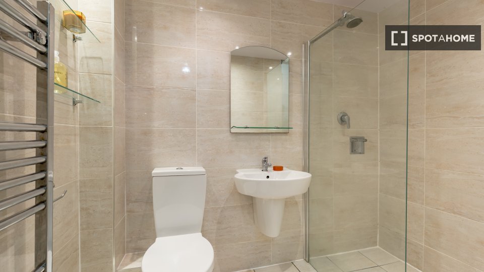 Immagine 14 di Appartamento in affitto  in Northumberland St a Inverleith, New Town and Fountainbridge