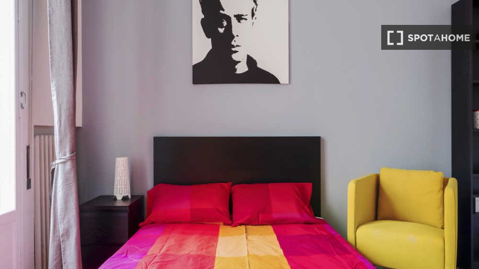 Immagine 1 di Camera condivisa in affitto  in Via delle Belle Arti a Bologna