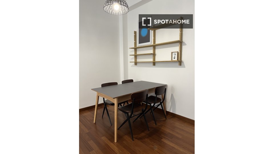 Immagine 3 di Appartamento in affitto  in Via Muzio Attendolo a Roma