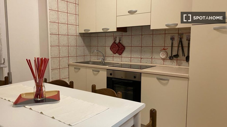 Immagine 5 di Camera condivisa in affitto  in Via Tripoli a Padova