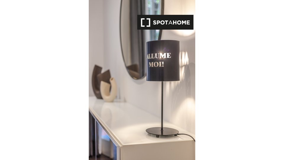 Immagine 19 di Appartamento in affitto  in Via Archimede a Roma