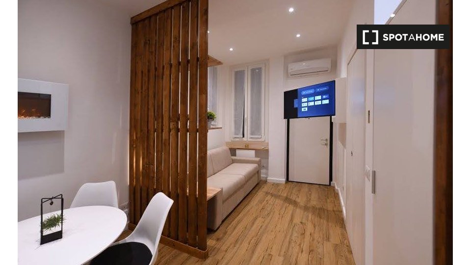 Immagine 4 di Ufficio in affitto  in Via Siro Capsoni a Milano