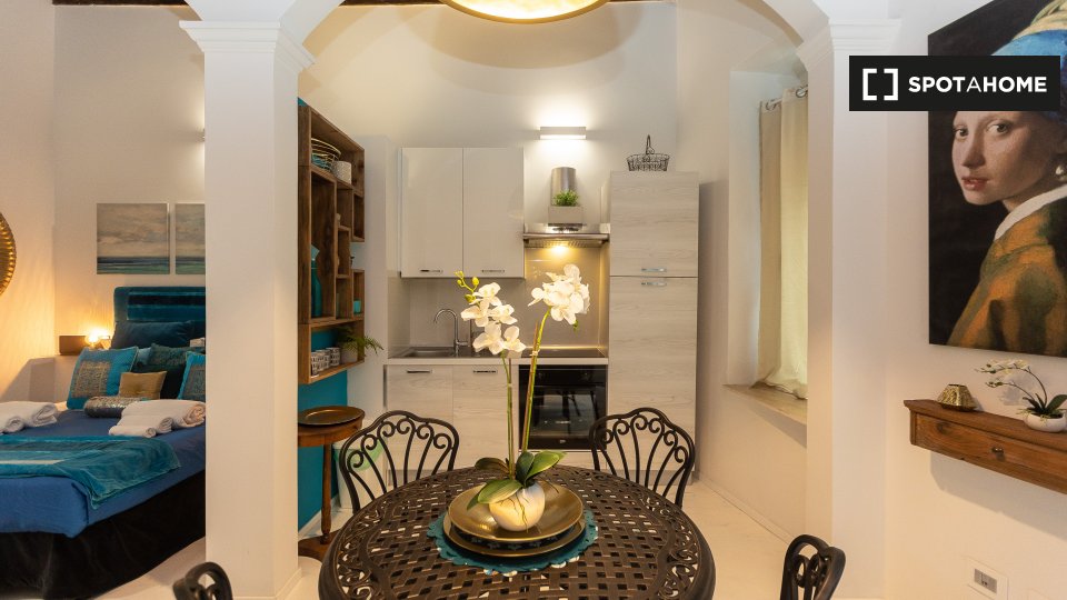 Immagine 13 di Ufficio in affitto  in Via Giulia a Roma