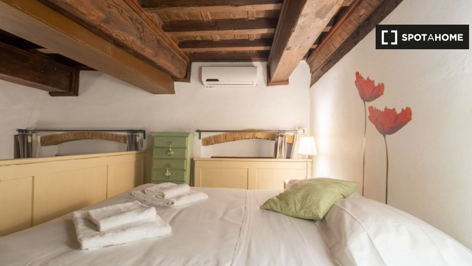 Immagine 12 di Appartamento in affitto  in Via Lambertesca a Firenze