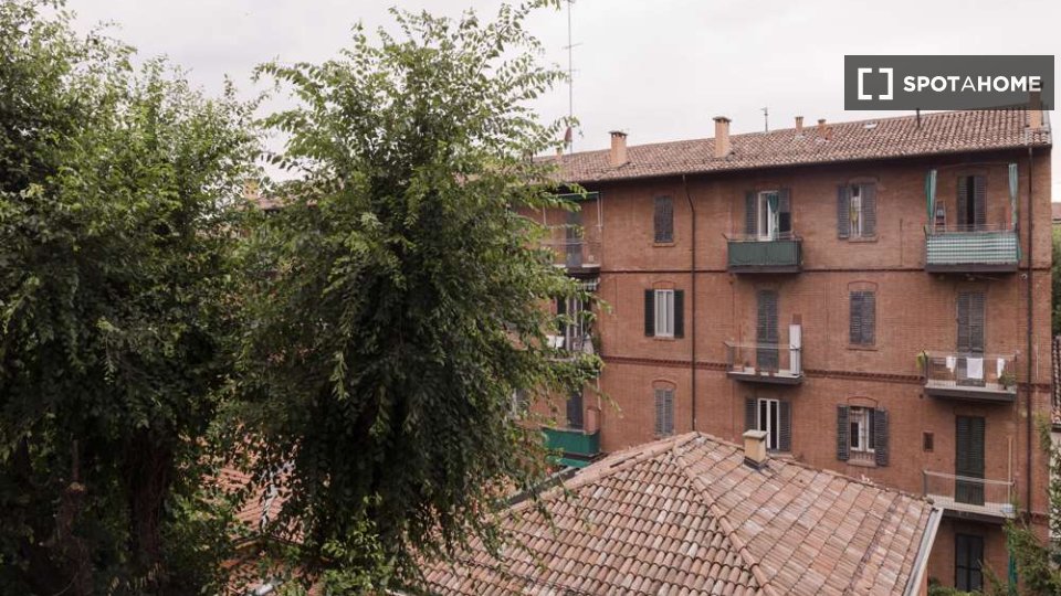 Immagine 14 di Camera condivisa in affitto  in Viale Giovanni Vicini a Bologna