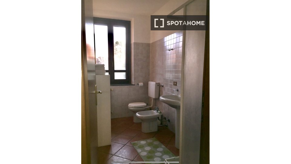 Immagine 10 di Appartamento in affitto  in Strada Alzaia Naviglio Grande a Arconate