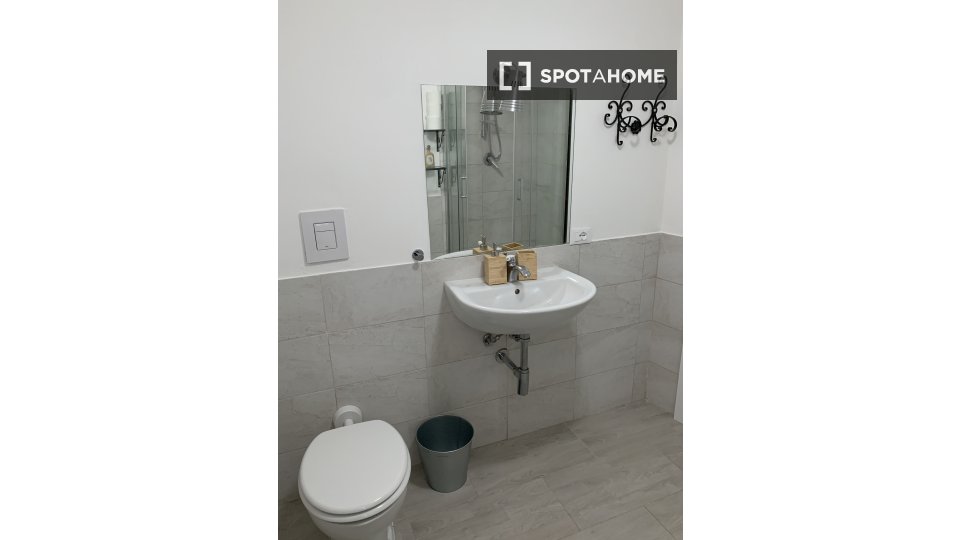 Immagine 11 di Appartamento in affitto  in Via Cassia a Roma