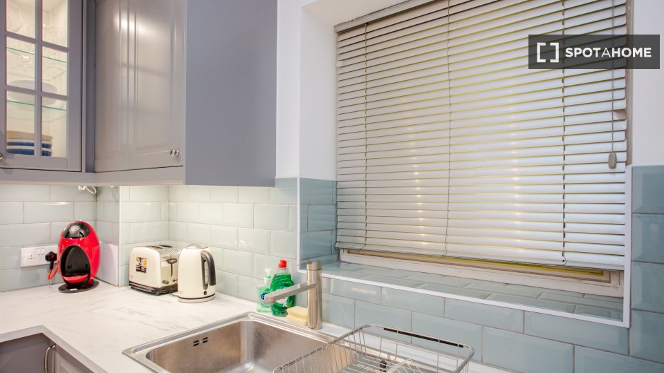 Immagine 11 di Appartamento in affitto  in apartment a 