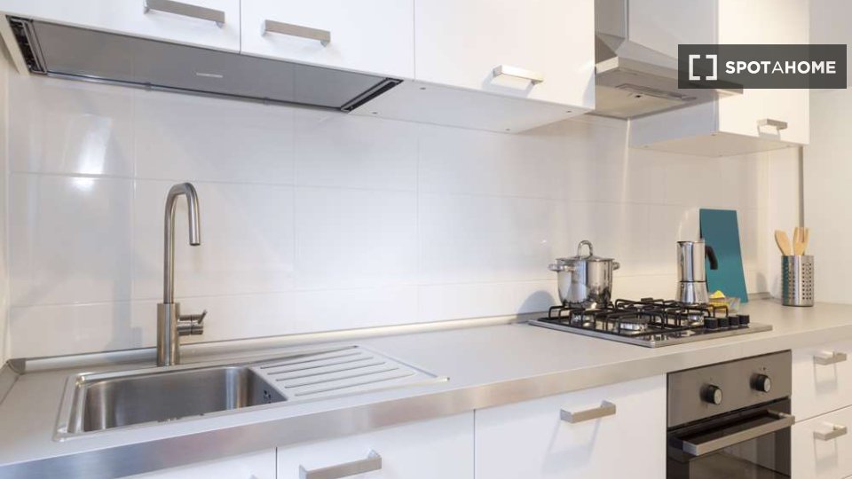 Immagine 11 di Camera condivisa in affitto  in Via Dei Mandorli Milan a Buccinasco