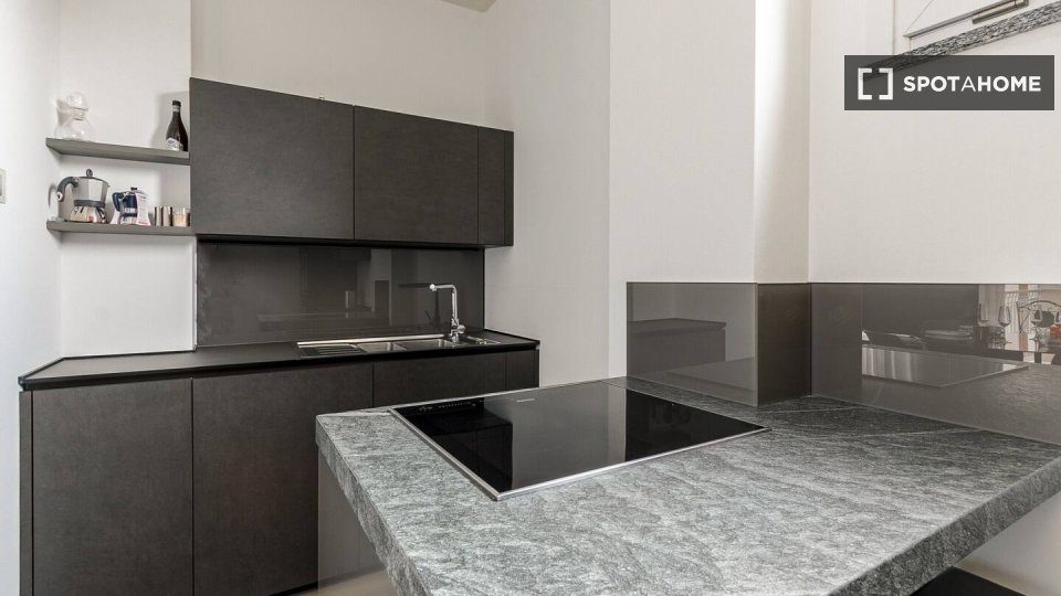 Immagine 18 di Appartamento in affitto  in Via Uberto Visconti di Modrone a Milano