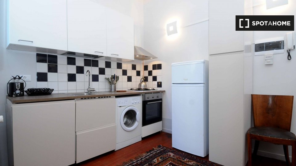 Immagine 5 di Appartamento in affitto  in Borgo Ognissanti a Firenze