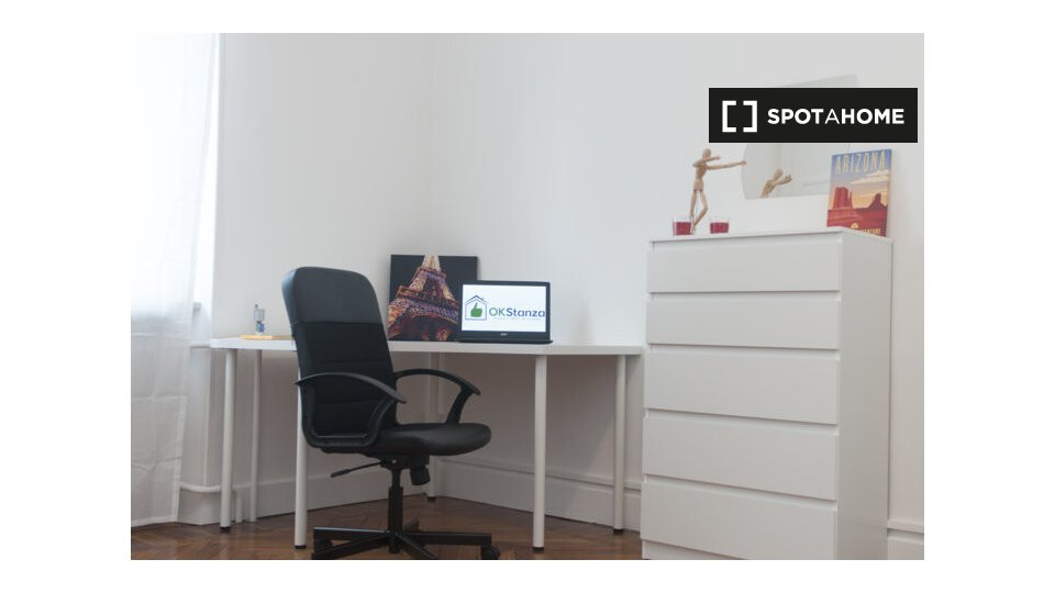 Immagine 19 di Camera condivisa in affitto  in Via Aldo Barbaro a Torino