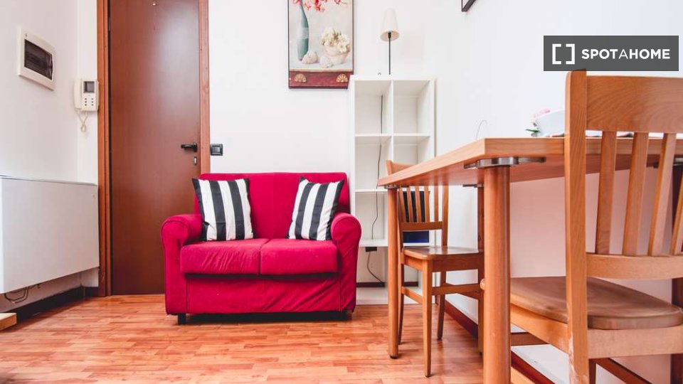 Immagine 2 di Camera condivisa in affitto  in Viale Vincenzo Lancetti Milan a Milano