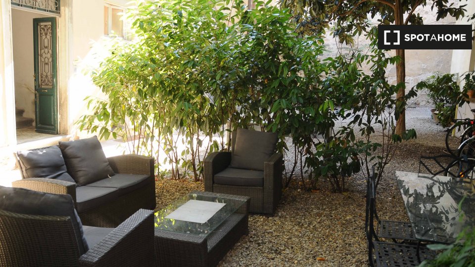 Immagine 9 di Appartamento in affitto  in Lungarno Amerigo Vespucci a Firenze