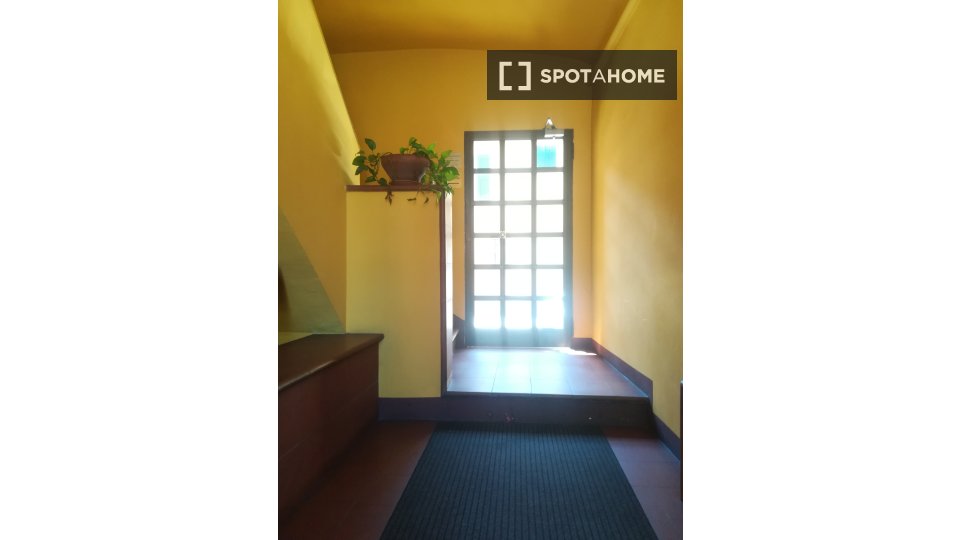 Immagine 2 di Appartamento in affitto  in Via Mazzini a Bologna