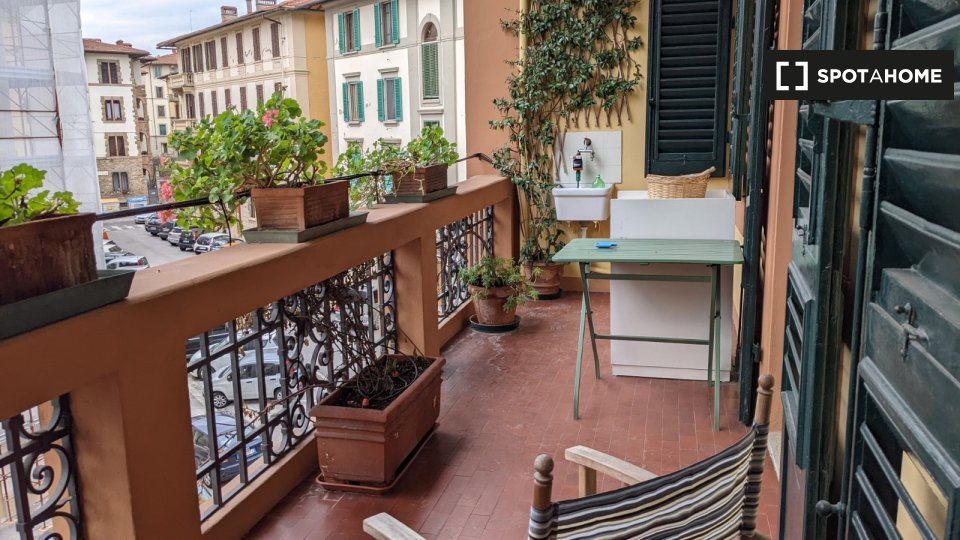 Immagine 2 di Camera condivisa in affitto  in Via Cesare Guasti a Firenze