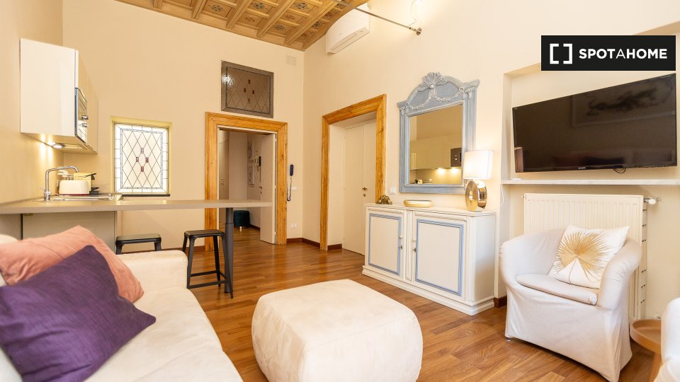 Immagine 4 di Appartamento in affitto  in Via Frattina a Roma