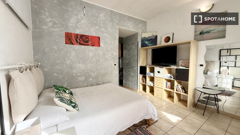 Immagine 17 di Ufficio in affitto  in Via Voghera a Roma