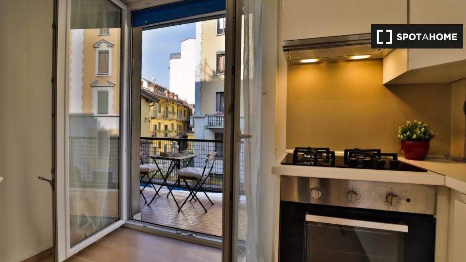 Immagine 16 di Ufficio in affitto  in Via Alfredo Albertini a Milano