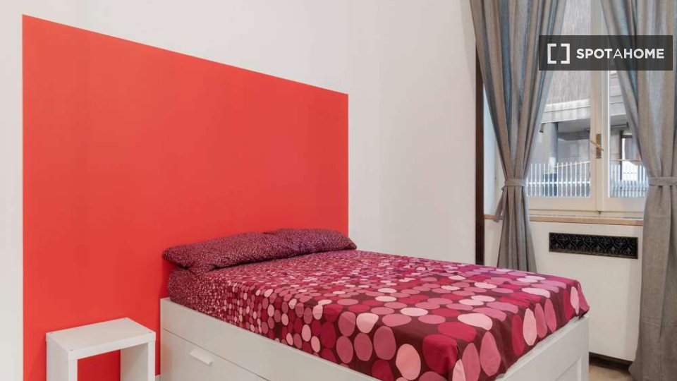 Immagine 3 di Camera condivisa in affitto  in Via Lentasio a Milano