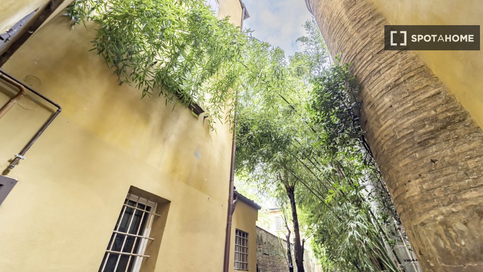 Immagine 15 di Ufficio in affitto  in Via dell'Oro a Bologna