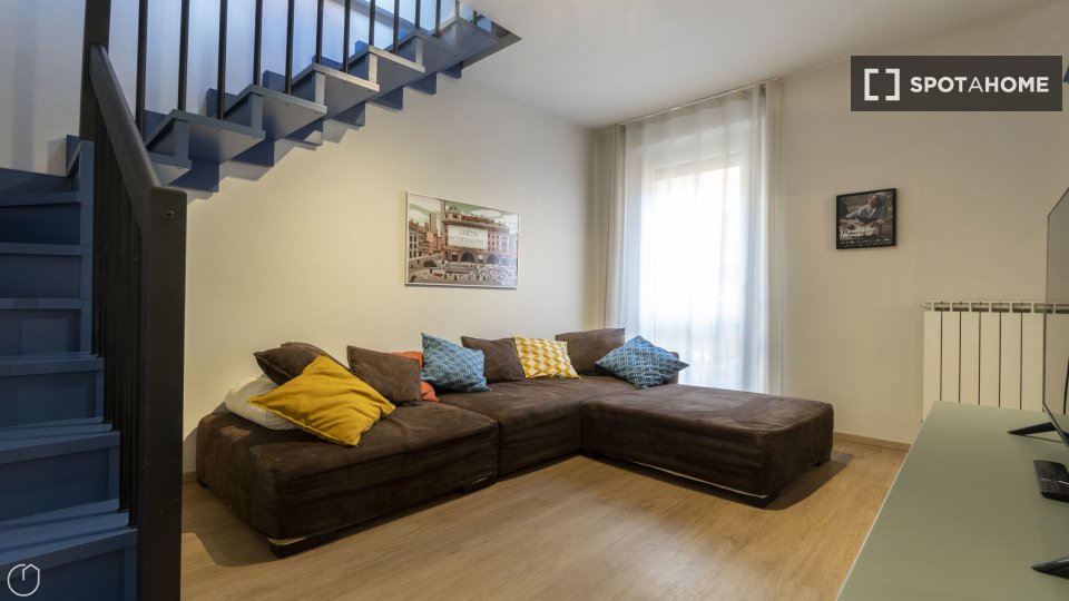 Immagine 1 di Appartamento in affitto  in Via San Vitale a Bologna