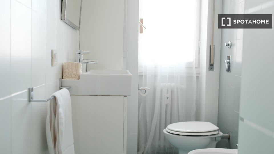 Immagine 10 di Appartamento in affitto  in Via Savona a Milano