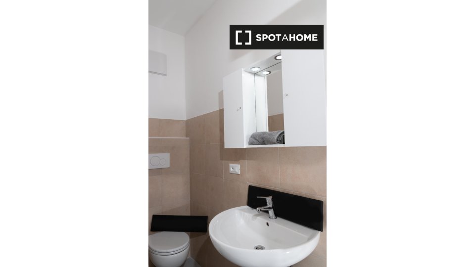 Immagine 6 di Camera condivisa in affitto  in Via Antonio Rosmini a Trento