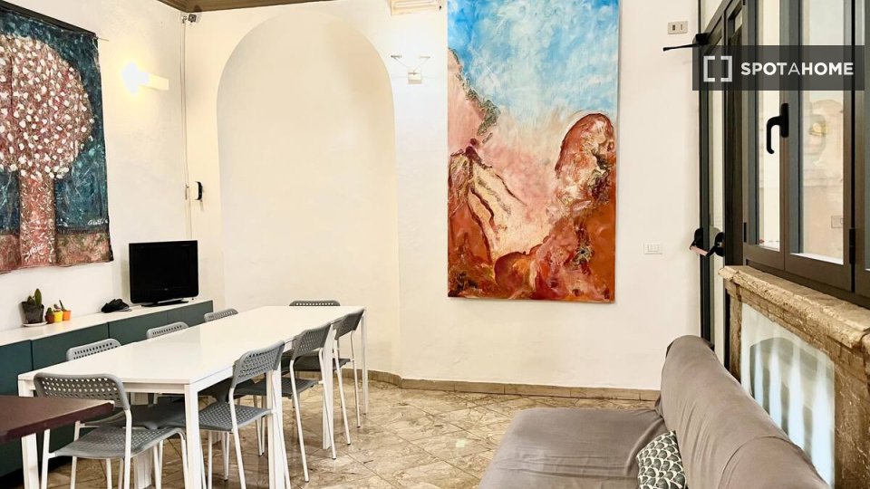 Immagine 12 di Residence in affitto  in Via del Porrione a Siena