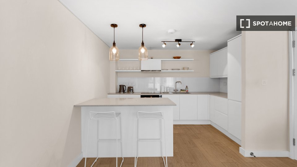 Immagine 2 di Appartamento in affitto  in Kilmuir House a 