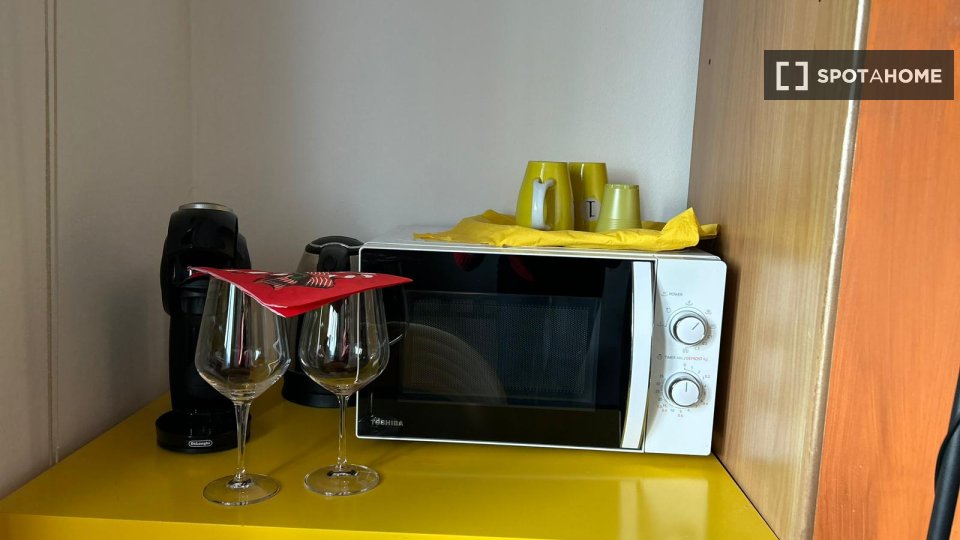 Immagine 11 di Camera condivisa in affitto  in Via Punta Licosa, 20156 Milano MI, Italy a Milano