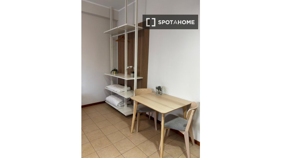 Immagine 9 di Ufficio in affitto  in Via Prenestina a Roma