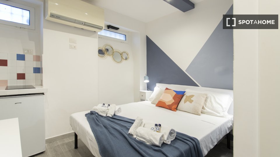 Immagine 1 di Ufficio in affitto  in Via della Lungarina a Roma