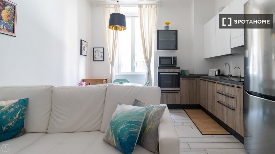 Immagine 13 di Appartamento in affitto  in Via Arbe a Milano