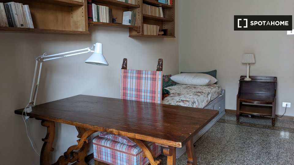 Immagine 12 di Camera condivisa in affitto  in Via Cesare Guasti a Firenze