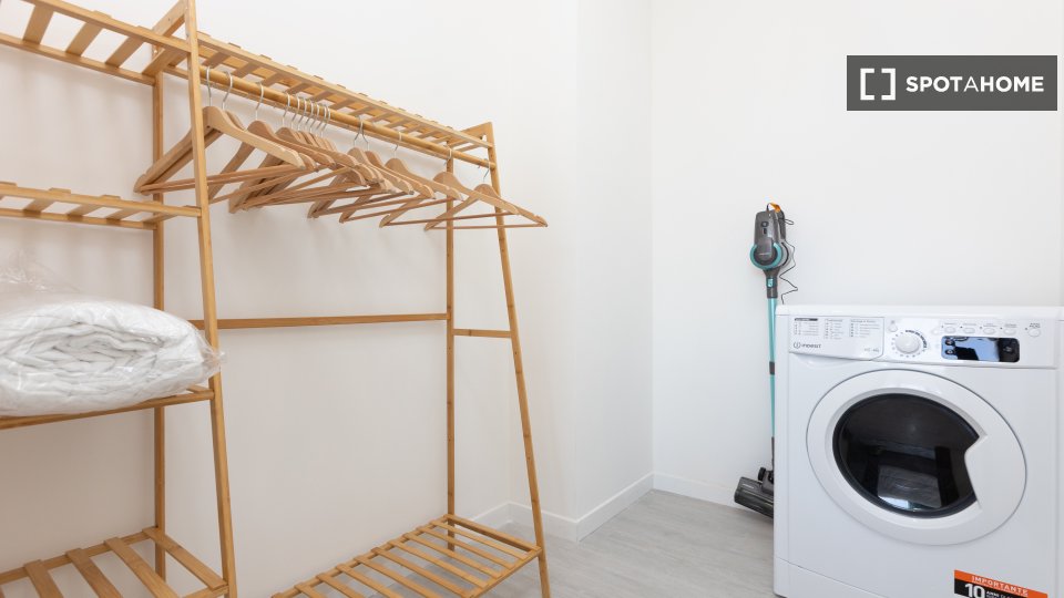 Immagine 7 di Appartamento in affitto  in Via Appia Nuova a Roma