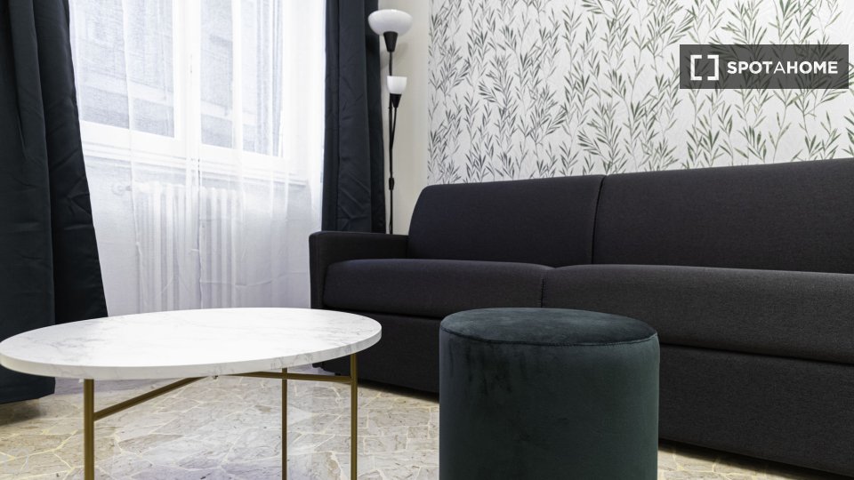 Immagine 14 di Appartamento in affitto  in Via Giacomo Puccini a Monza