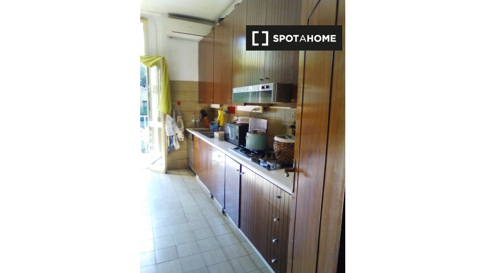 Immagine 11 di Camera condivisa in affitto  in Via Capo di Lucca a Bologna