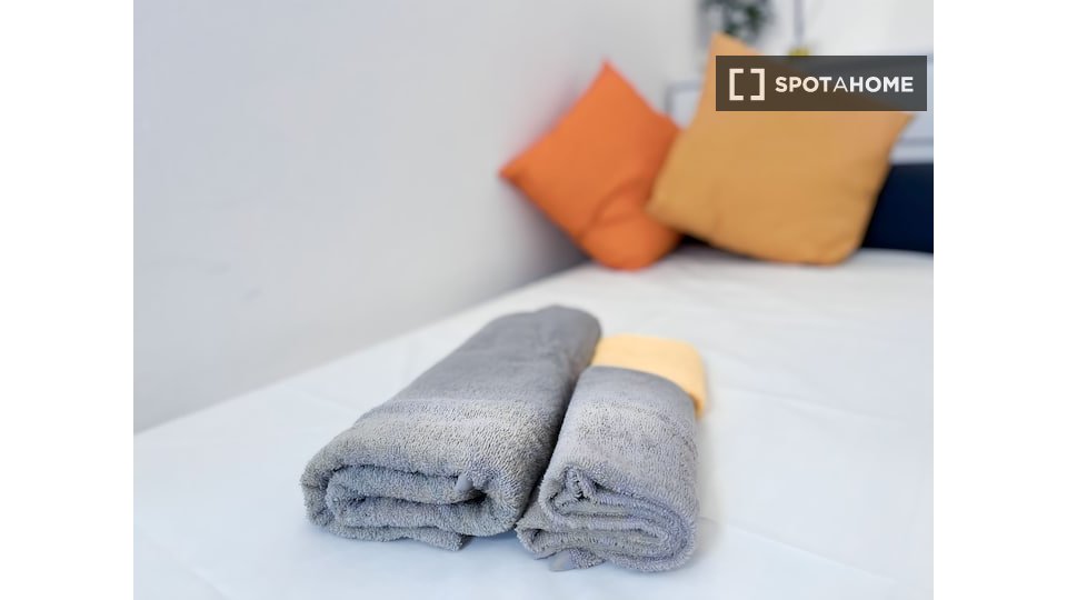 Immagine 4 di Ufficio in affitto  in Via Rubens a Milano