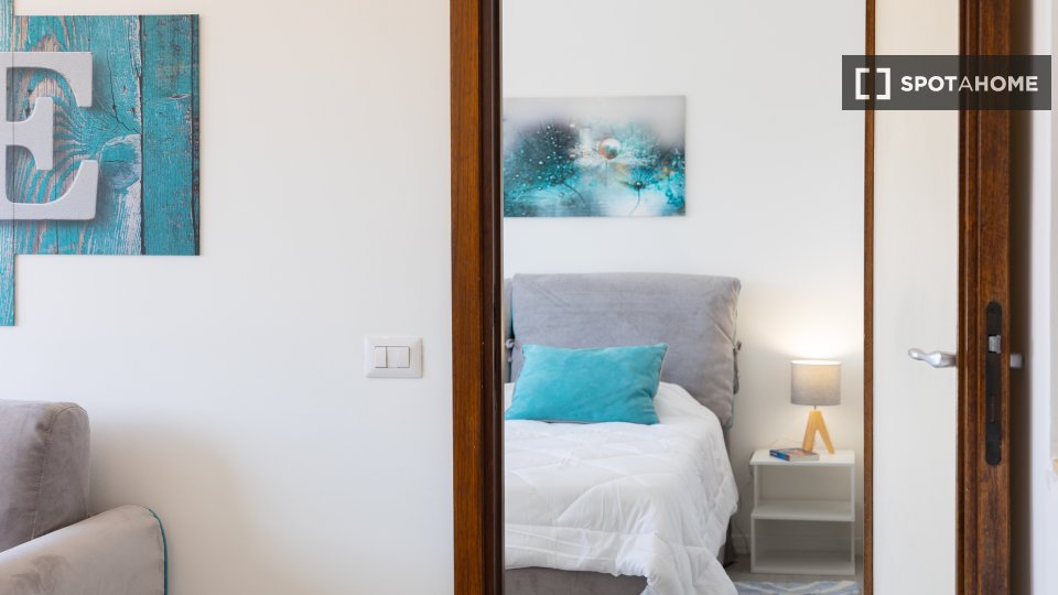 Immagine 8 di Appartamento in affitto  in Via Appia Nuova a Roma