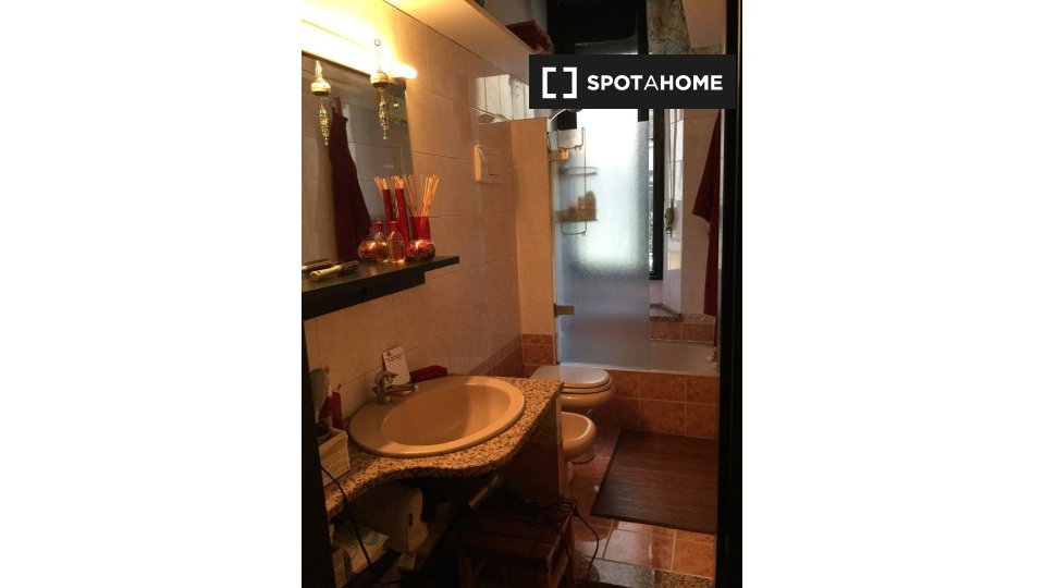 Immagine 7 di Appartamento in affitto  in Via Cola di Rienzo a Milano