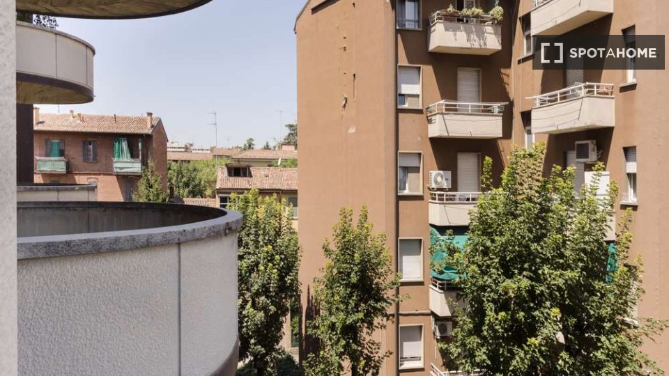 Immagine 18 di Camera condivisa in affitto  in Viale Giovanni Vicini a Bologna