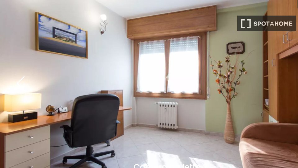 Immagine 14 di Appartamento in affitto  in Via Mar Nero a Milano